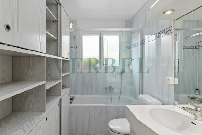 4.5 Zimmer Wohnung, 1275 Chéserex
