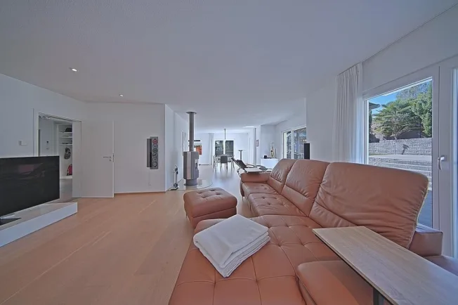5 Zimmer Villa, 1278 La Rippe