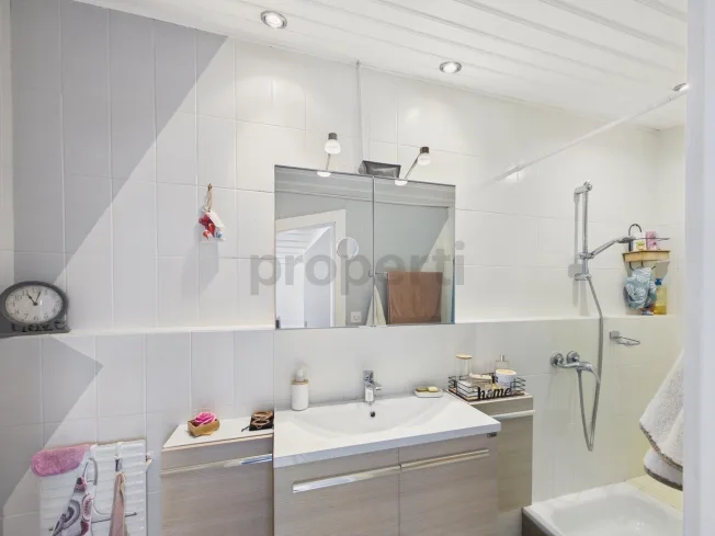 4.5 Zimmer Wohnung, 1450 Ste-Croix