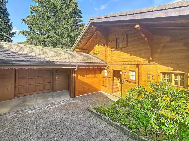 6.5 Zimmer Chalet, 1653 Crésuz