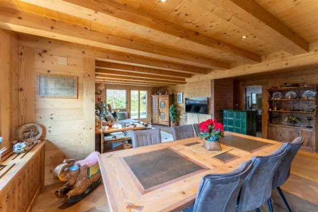 9.5 Zimmer Chalet in Château-d'Oex – photo 3 of 17