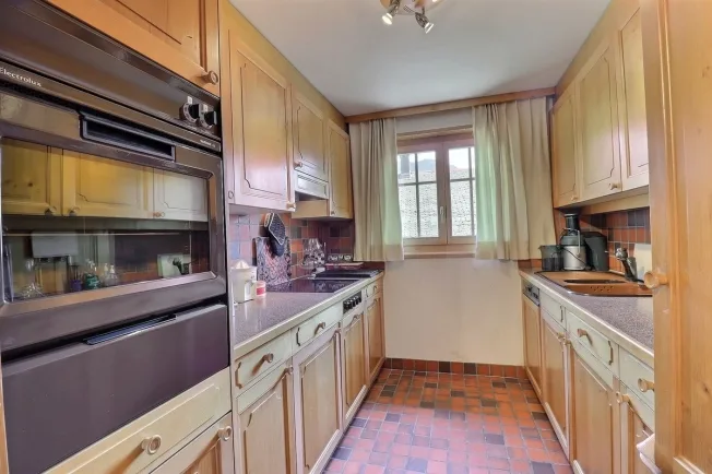 4 Zimmer Wohnung, 1660 Château-d'Oex