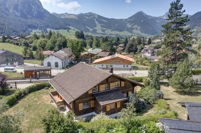 6.5 Zimmer Chalet, 1660 Château-d'Oex