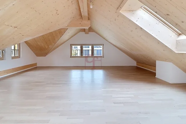 4.5 Zimmer Wohnung, 1680 Romont FR