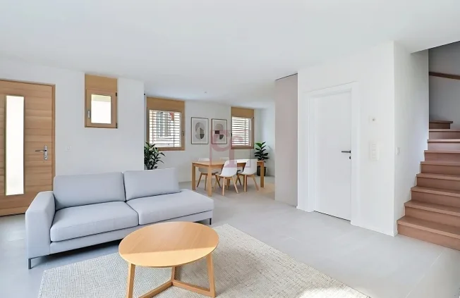 4.5 Zimmer Wohnung, 1680 Romont FR