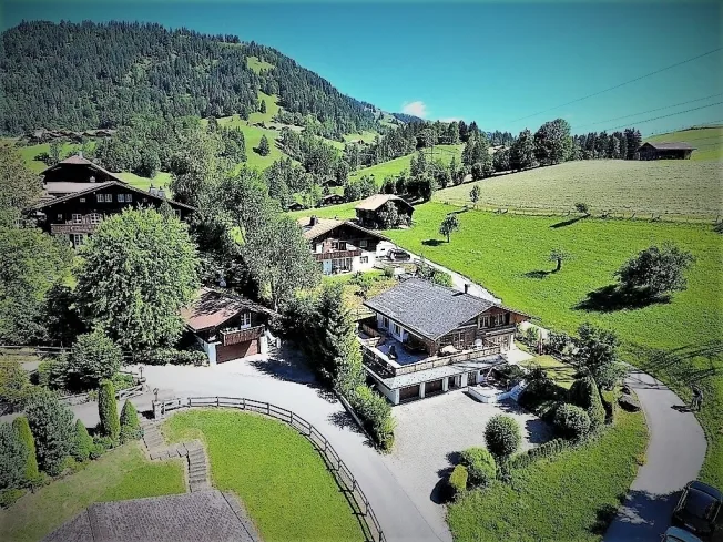 10 Zimmer Chalet, 3792 Saanen