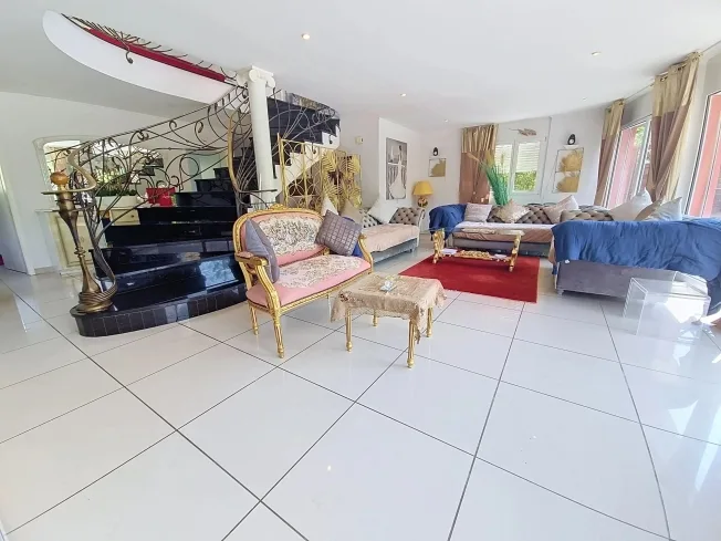 7.5 Zimmer Villa, 3960 Sierre