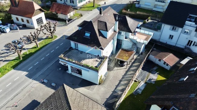 9 Zimmer Einfamilienhaus, 4542 Luterbach