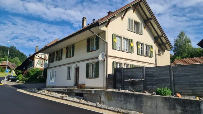 13.5 Zimmer Einfamilienhaus, 4935 Leimiswil