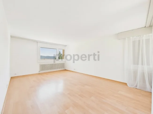 4.5 Zimmer Wohnung, 5106 Veltheim AG