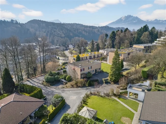 5.5 Zimmer Reihenfamilienhaus, 6043 Adligenswil