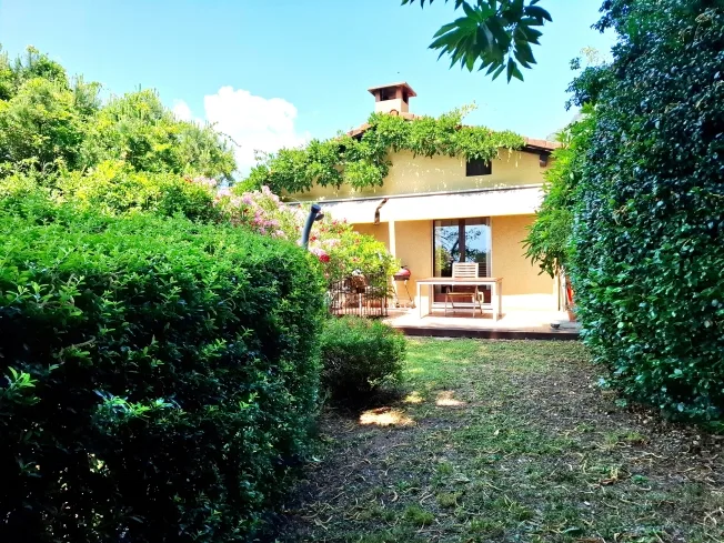 5.5 Zimmer Einfamilienhaus, 6500 Bellinzona