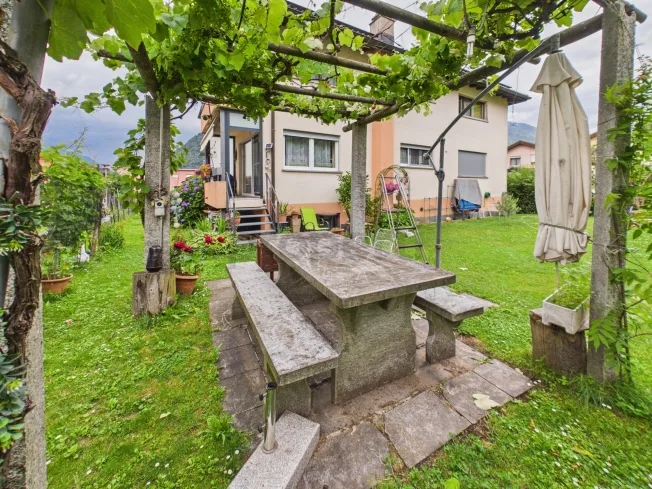 4.5 Zimmer Attikawohnung, 6517 Arbedo