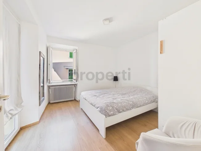 7.5 Zimmer Einfamilienhaus, 6594 Contone