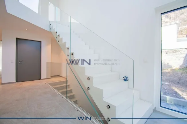 6 Zimmer Einfamilienhaus, 6596 Gordola