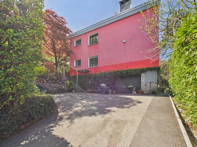 12 Zimmer Villa, 6599 Robasacco