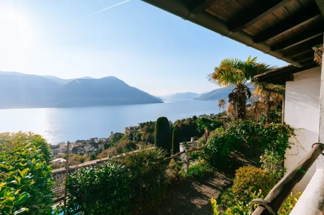 3.5 Zimmer Reihenfamilienhaus, 6614 Brissago