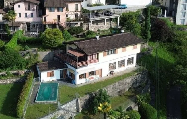 Einfamilienhaus, 6614 Brissago