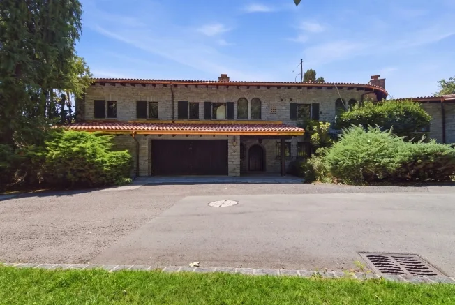11.5 Zimmer Villa in Ronco sopra Ascona – photo 14 sur 14
