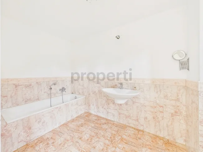 4.5 Zimmer Einfamilienhaus, 6648 Minusio