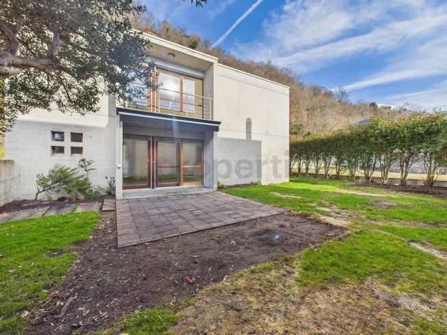 4.5 Zimmer Einfamilienhaus, 6648 Minusio