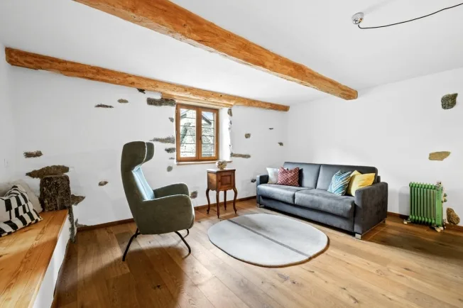 2.5 Zimmer Einfamilienhaus, 6677 Aurigeno