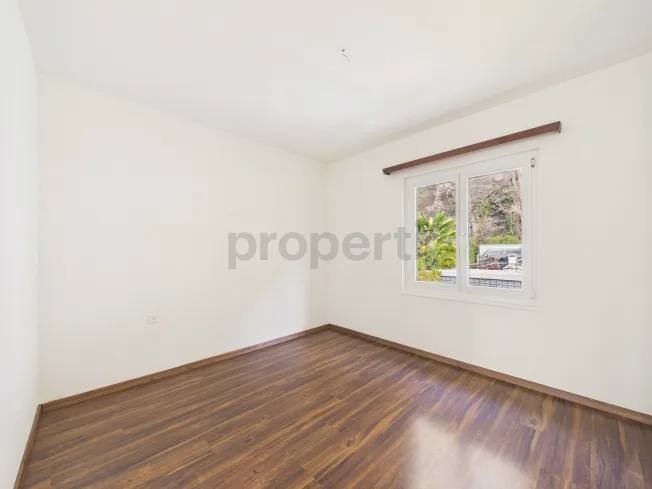 4.5 Zimmer Einfamilienhaus, 6742 Pollegio