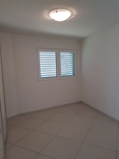 3.5 Zimmer Wohnung, 6814 Lamone-Cadempino