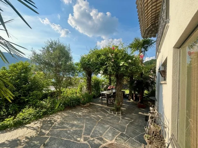 9 Zimmer Reihenfamilienhaus, 6816 Bissone