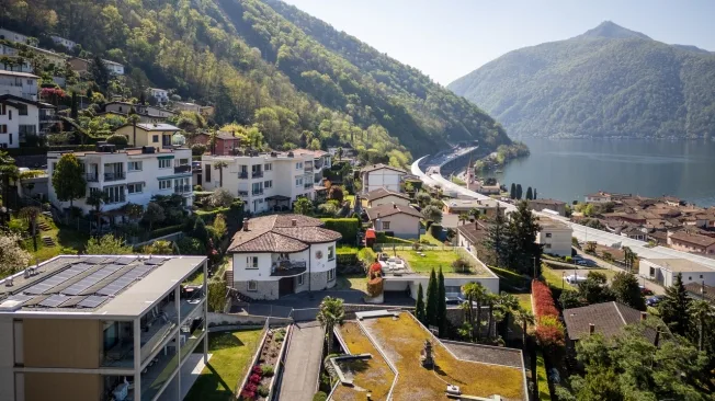 9 Zimmer Reihenfamilienhaus, 6816 Bissone