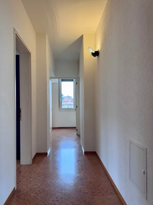 3.5 Zimmer Wohnung, 6830 Chiasso