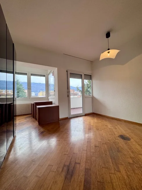 3.5 Zimmer Wohnung, 6830 Chiasso