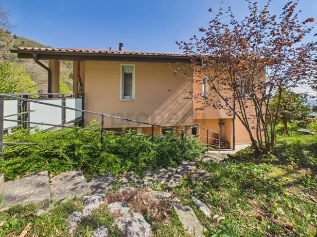 6.5 Zimmer Einfamilienhaus, 6839 Sagno