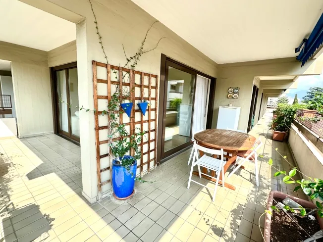 5.5 Zimmer Wohnung, 6900 Lugano