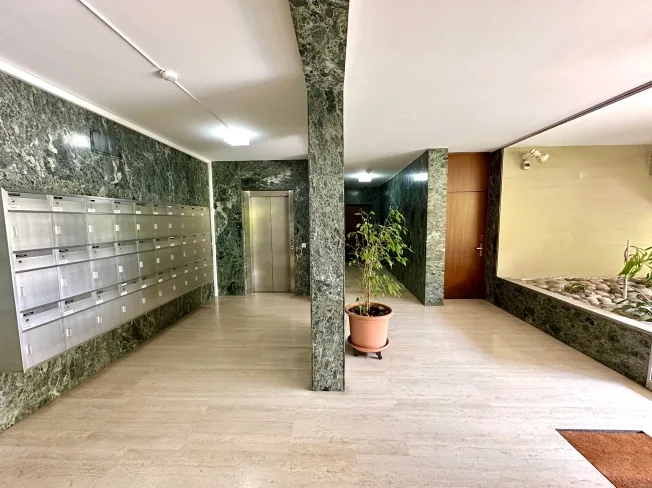 5.5 Zimmer Wohnung, 6900 Lugano