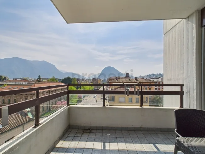 2.5 Zimmer Attikawohnung, 6900 Lugano