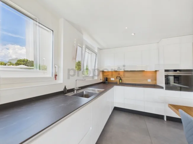 3.5 Zimmer Wohnung, 6900 Lugano
