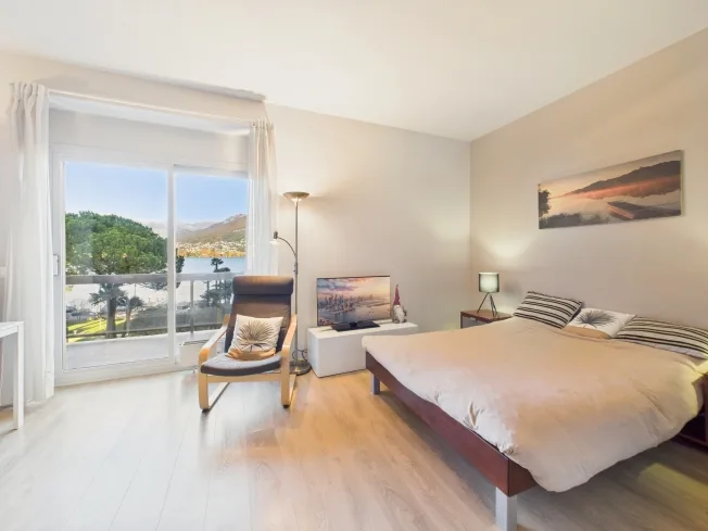 1.5 Zimmer Wohnung, 6900 Paradiso