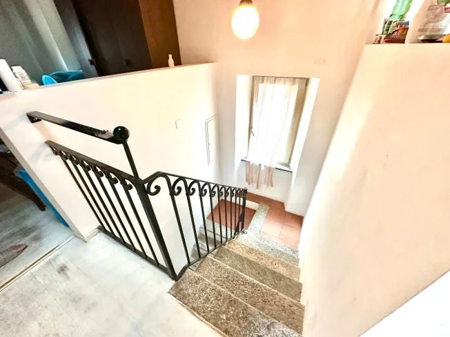 3.5 Zimmer Einfamilienhaus, 6939 Arosio
