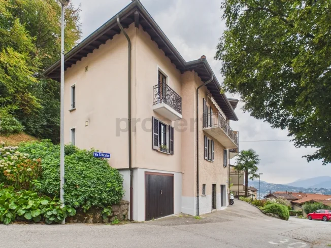 6 Zimmer Einfamilienhaus, 6962 Viganello