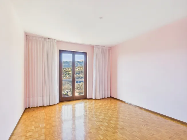 6.5 Zimmer Villa, 6964 Davesco-Soragno