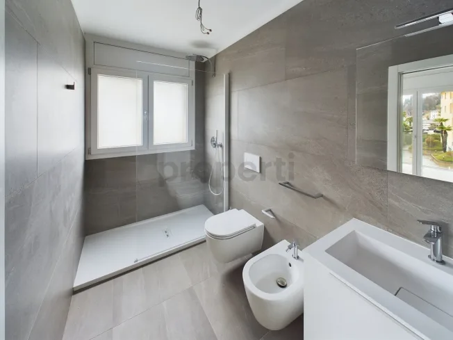 3.5 Zimmer Wohnung, 6987 Caslano