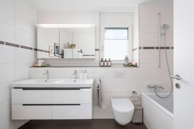 4.5 Zimmer Wohnung, 8185 Winkel