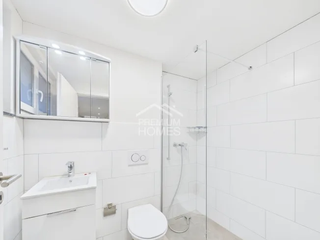 3.5 Zimmer Wohnung, 8212 Neuhausen am Rheinfall