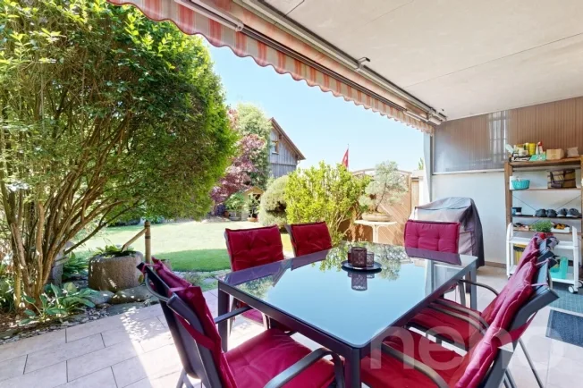6.5 Zimmer Reihenfamilienhaus in Bäretswil – Foto 3 von 12