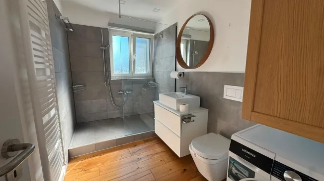 4 Zimmer Attikawohnung, 8600 Dübendorf