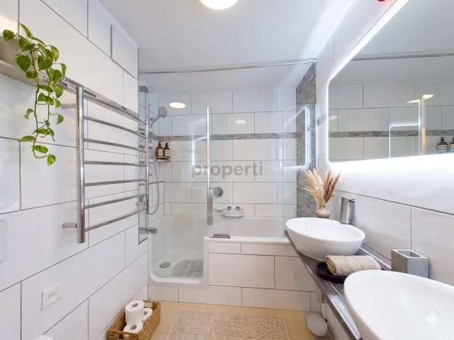 4 Zimmer Wohnung, 8602 Wangen ZH