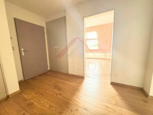 4.5 Zimmer Wohnung, 8603 Schwerzenbach