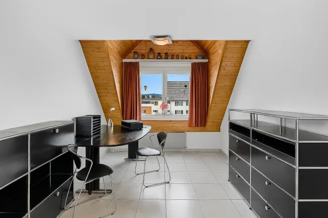 4.5 Zimmer Wohnung, 8604 Volketswil