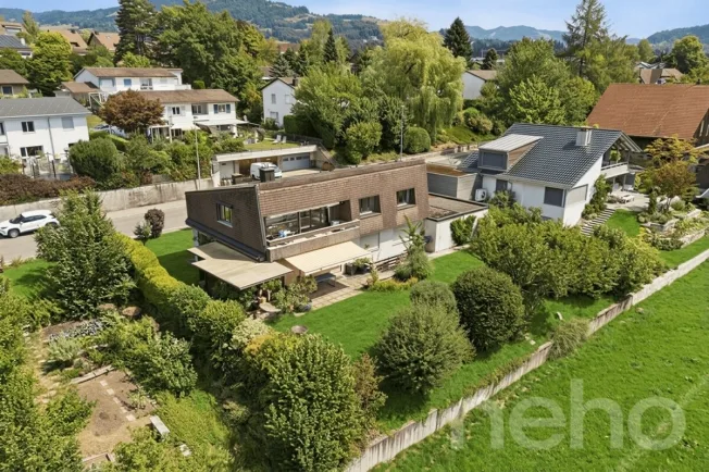 9 Zimmer Einfamilienhaus, 8632 Tann